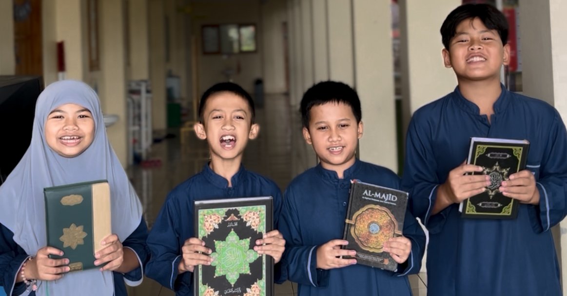 Siswa Al Khoir mengikuti Tahfiz